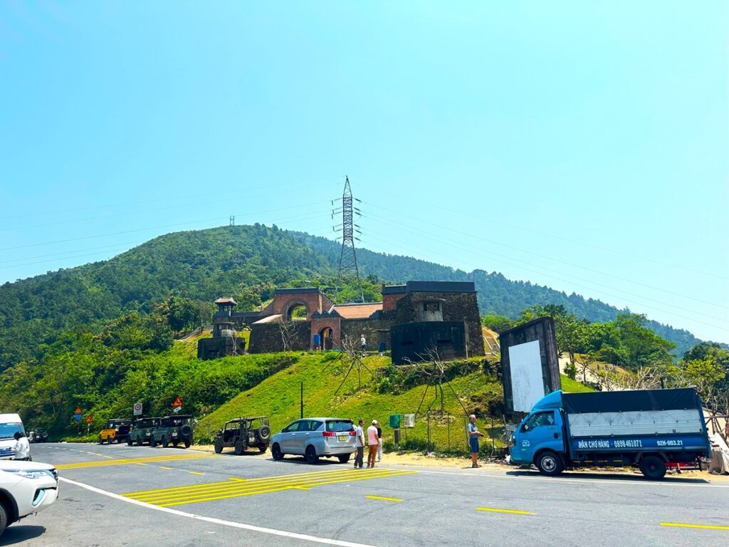 ハイヴァン峠の遺跡