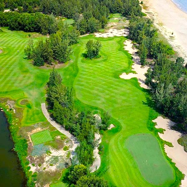 ラグーナ ランコー ゴルフ クラブ (Laguna Golf Lang Co)