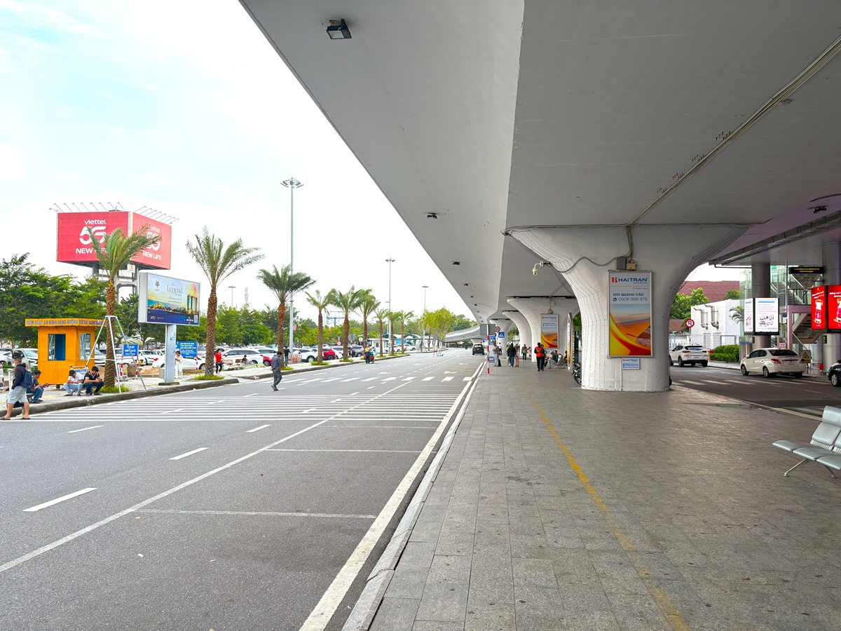 ダナン国際空港国内線ターミナルのGrabCar Pickup Point