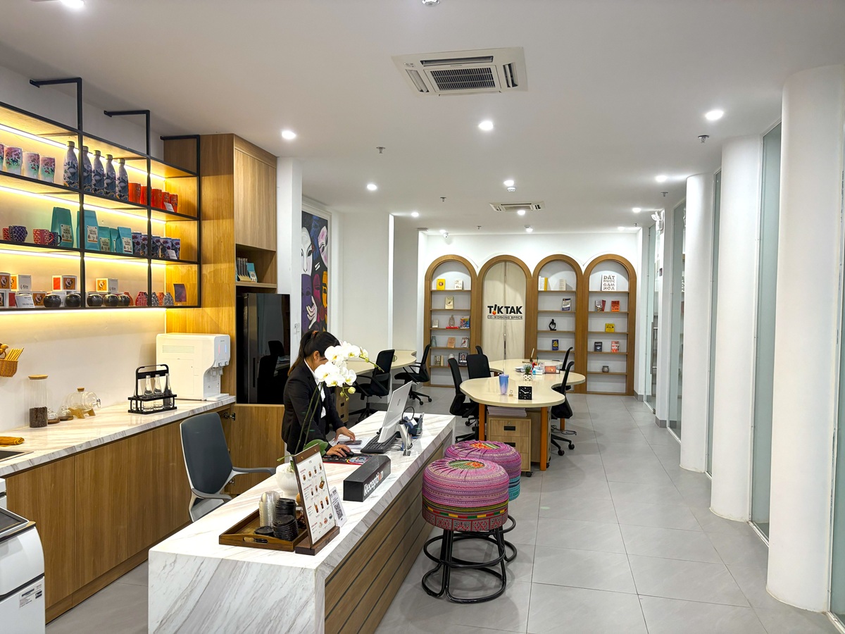 Tiktak Co-Working Space Le Hong Phong Da Nang店の受付