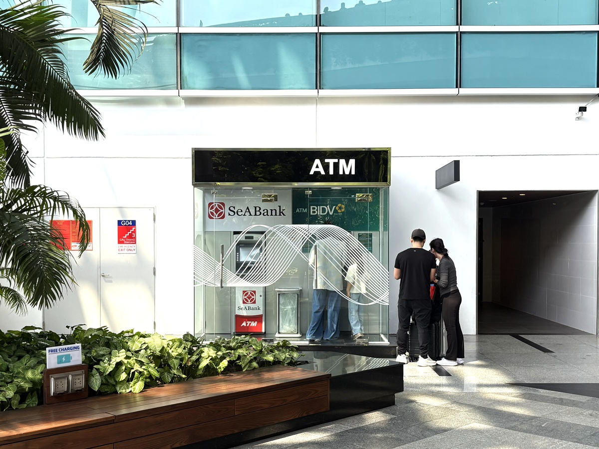 ダナン国際空港のBIDVのATM