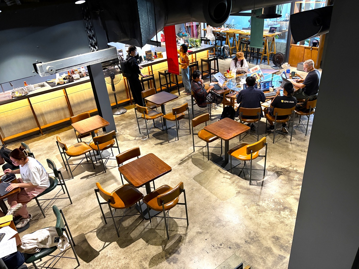 The Local Beans Coffee - Roastery & co-Working Space – Da Nang